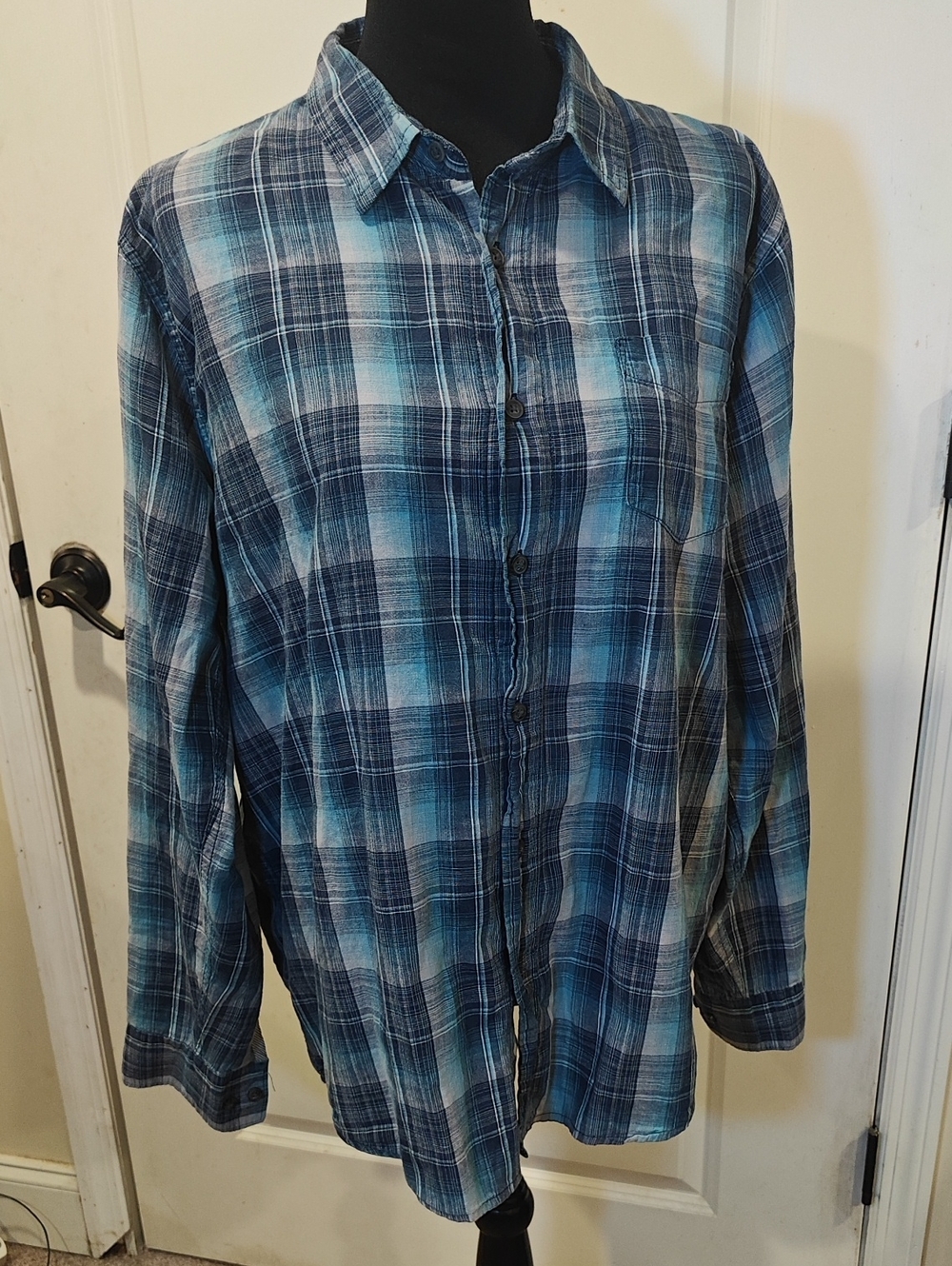 Wrangler Blue Plaid Lightweight Button-Down Shirt